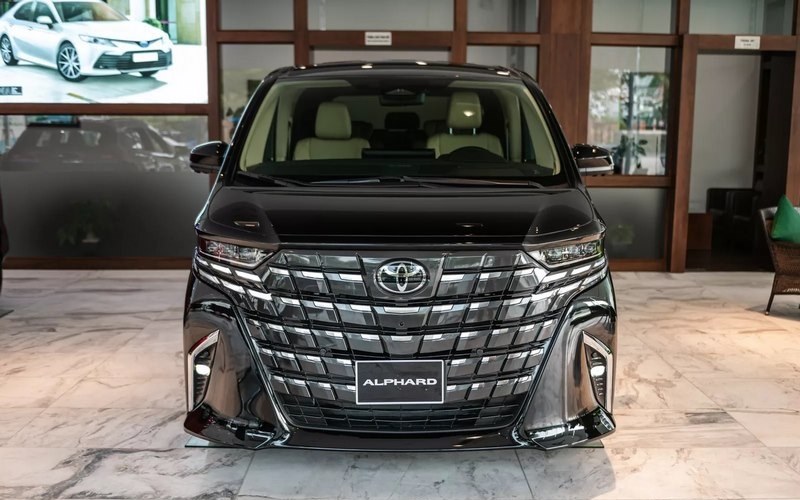 toyota-alphard-2024-voi-ngoai-that-cuc-ngau-an-tuong.jpg