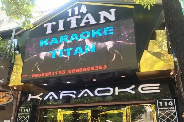 Titan Karaoke - Trung Hòa